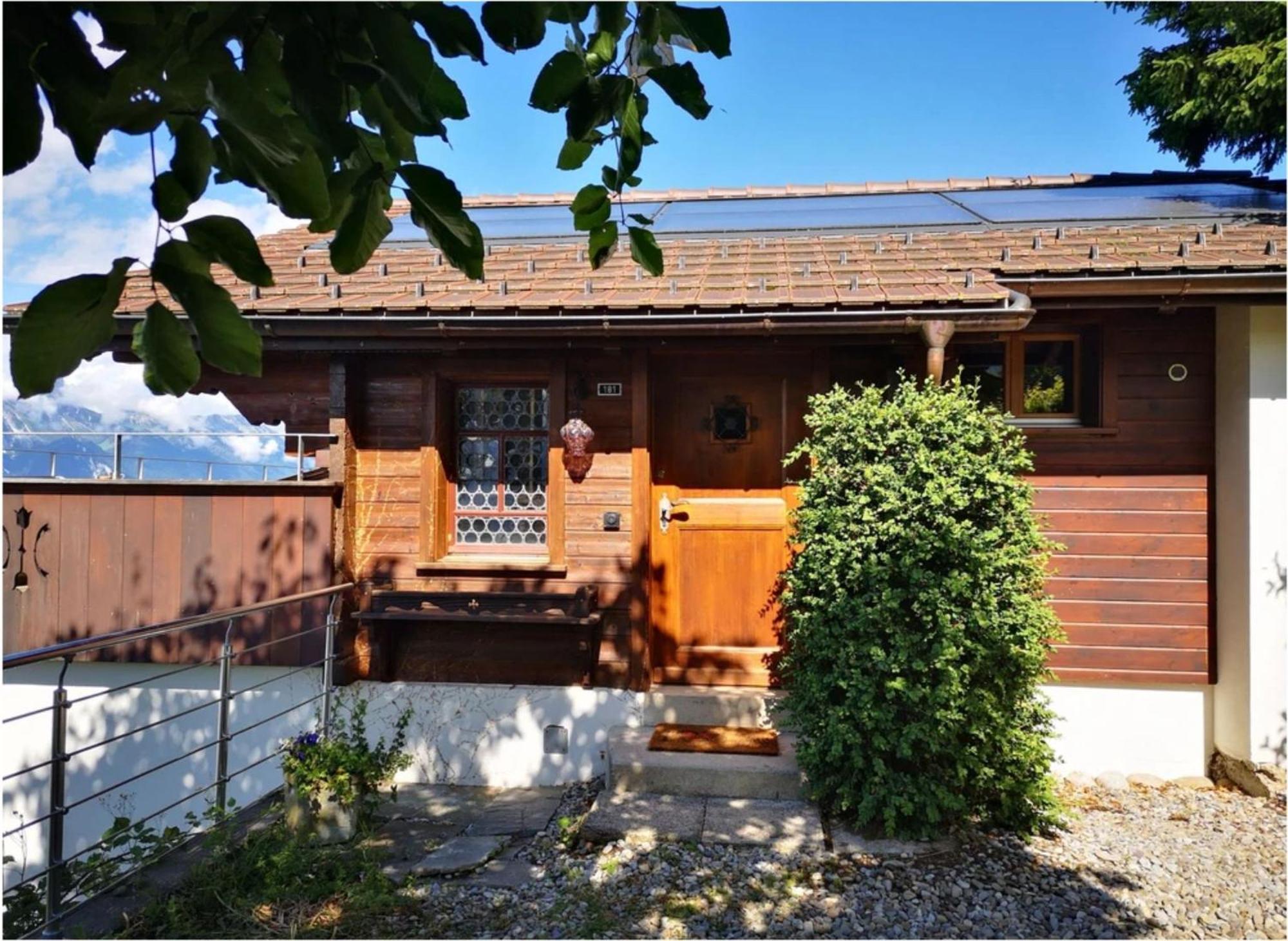 זיגריזוויל Chalet With View Of The Mountains And The Thun Lake מראה חיצוני תמונה