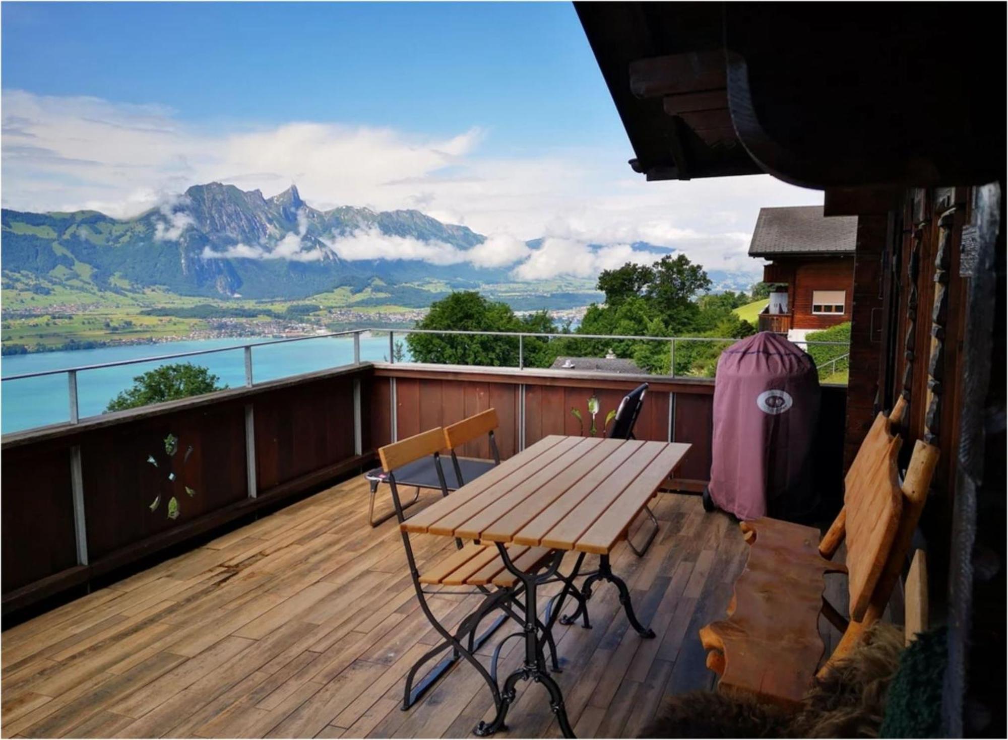 זיגריזוויל Chalet With View Of The Mountains And The Thun Lake מראה חיצוני תמונה